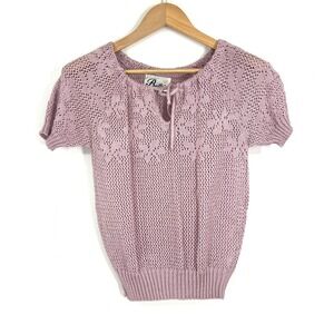 Butte Vintage 70s Short Sleeve Sweater Top Womens 8 Purple Knit Crochet Floral